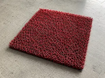 Kain karpet rumput sintetis padel warna Merah spesifikasi kontraktor KSI
